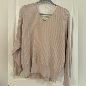 Pink Rose Ribbed Cream Long Sleeve V-Neck Sweater Front & Back Size XL